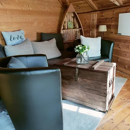 Magic Kota - Sternenguckerhaus Kamp alanı